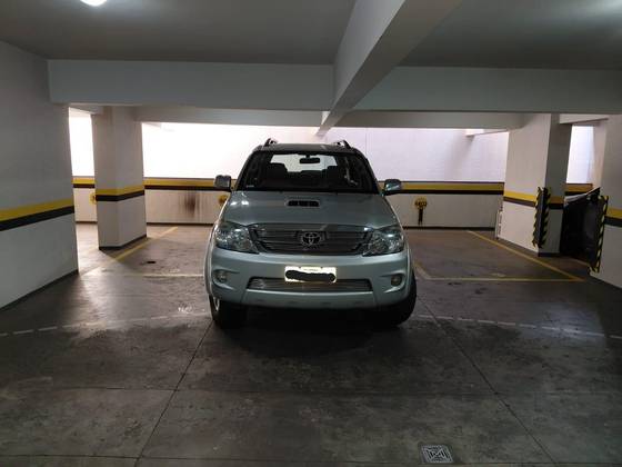 TOYOTA HILUX SW4 3.0 SRV 4X4 16V TURBO INTERCOOLER DIESEL 4P AUTOMÁTICO